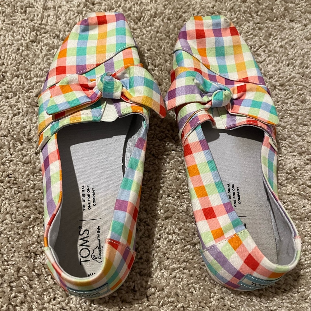 Plaid Toms